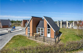 Gorgeous Home In Hadsund With Kitchen